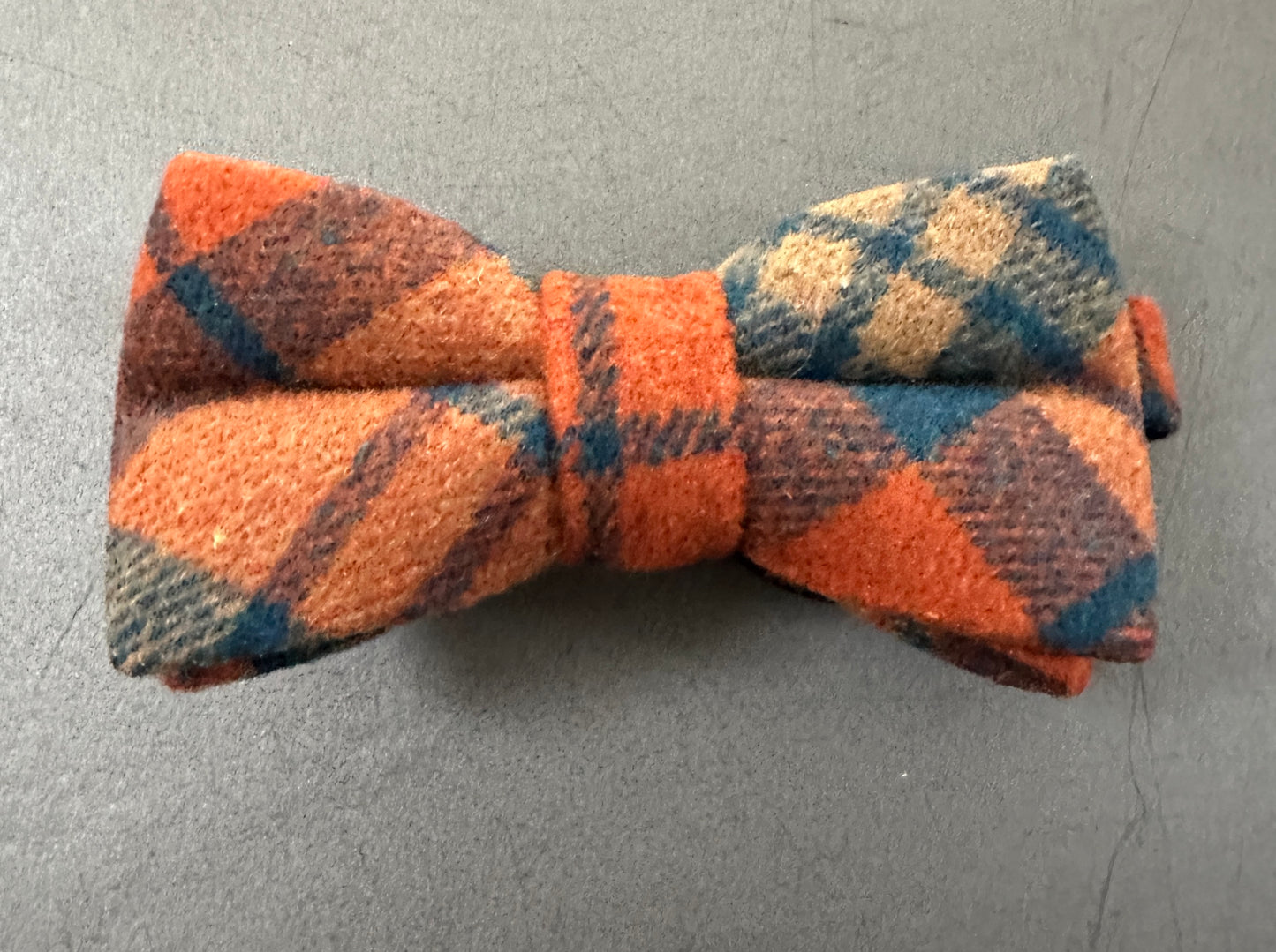 Men's burnt orange wool bow tie and pocket square – perfect for groomsmen.