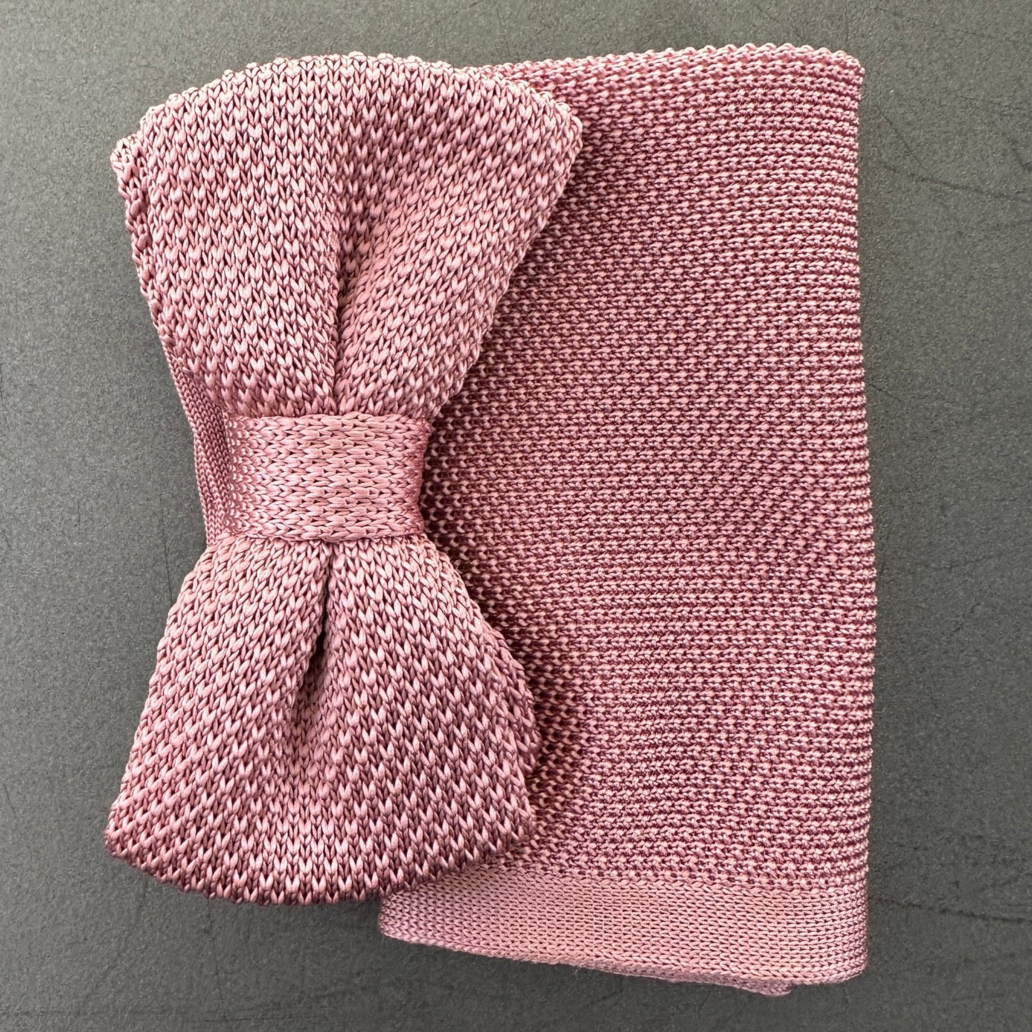 Classic 7cm dusky pink knitted tie for weddings and formal events