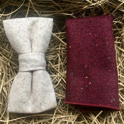 A cream wool bow tie and a burgundy pocket square. The set comes with free gift wrapping and is perfect for ivory weddings, men's gifts, and groomsmen gifts. We make the bow ties by hand at Daisy and Oak Studio