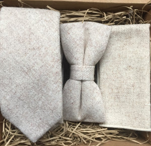 Men's cream and ivory wool tie, pocket square, perfect as wedding attire. The set includesa cream/ivory tie, bow tie and pocket square set which comes with free gift wrapping. Handmade by Daisy and Oak Studio.