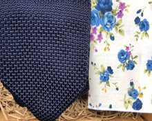 Load image into Gallery viewer, A man&#39;s tie in a navy knitted fabric and a white cotton pocket square handkerchief. The set is ideal as a men&#39;s gift and comes gift wrapped by Daisy and Oak Studio.