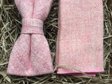 Load image into Gallery viewer, A close up photo of a blush pink wool bow tie and pocket square by Daisy and Oak Studio. The bow tie and pocket square come beautifully gift wrapped and is the perfect wedding tie, grooms or groomsman gift.