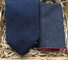 Load image into Gallery viewer, A men&#39;s navy blue knitted men&#39;s tie and navy wool pocket square. The set comes  with free gift wrap and is handmade at Daisy and Oak Studio, UK