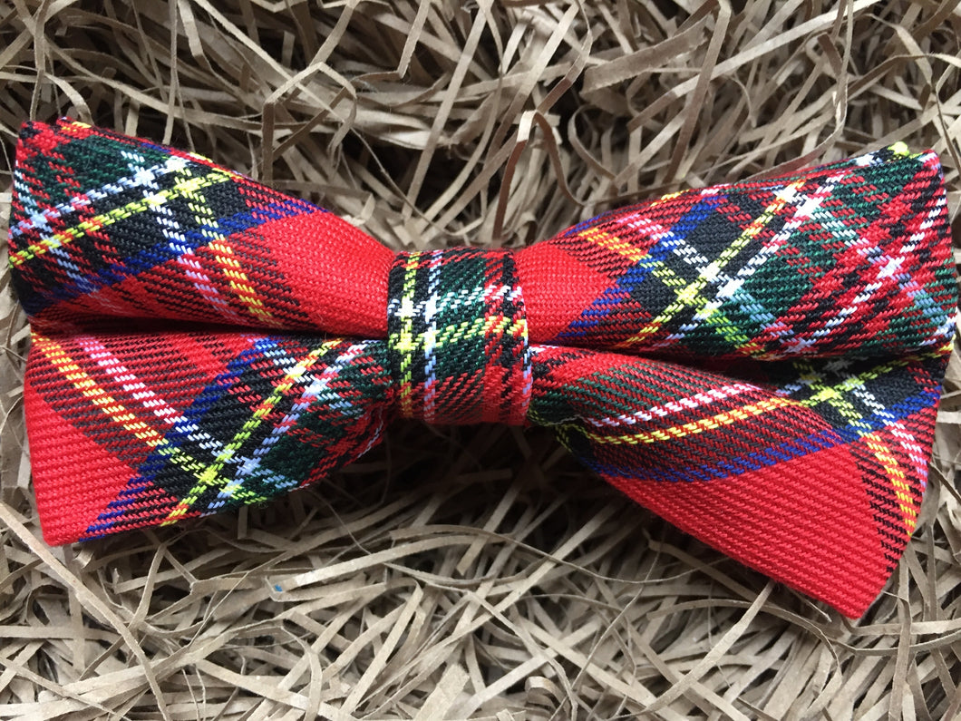Men's red tartan bow tie ideal for formal wear. The tie is handmade at Daisy and Oak Studio, UK