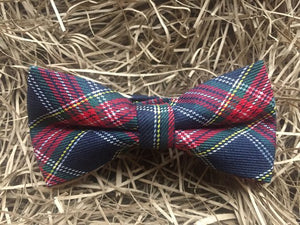 A red and blue tartan men's bow tie, perfect for formal wear. The tie comes gift wrapped and makes an amazing gift for men.