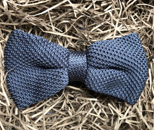 The Wild Rye Bow Tie: Grey Pre-Tied Bow Tie, Grey Knitted Bow Tie, Mens Bow Ties, Knitted Bow Tie, Men's Gifts, Men's Bow Ties